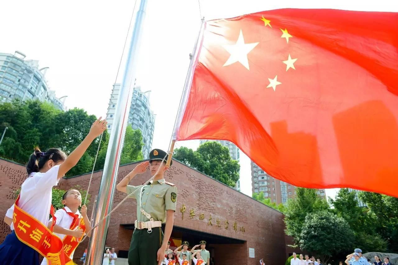 女生平时会经常跟男生分享自己的生活日常,但忙起来就很少找他。说明她喜欢他的吗?-专业问答交流平台